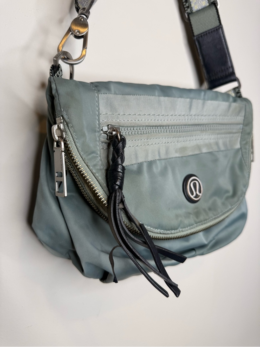 Lululemon Sage Green Crossbody Bag athletica - Picture 2 of 11